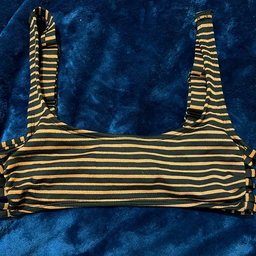 bikini top